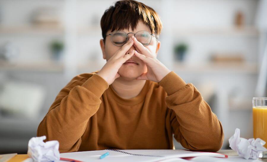 skola stress ångest pojke oro